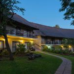 Azambezi River Lodge