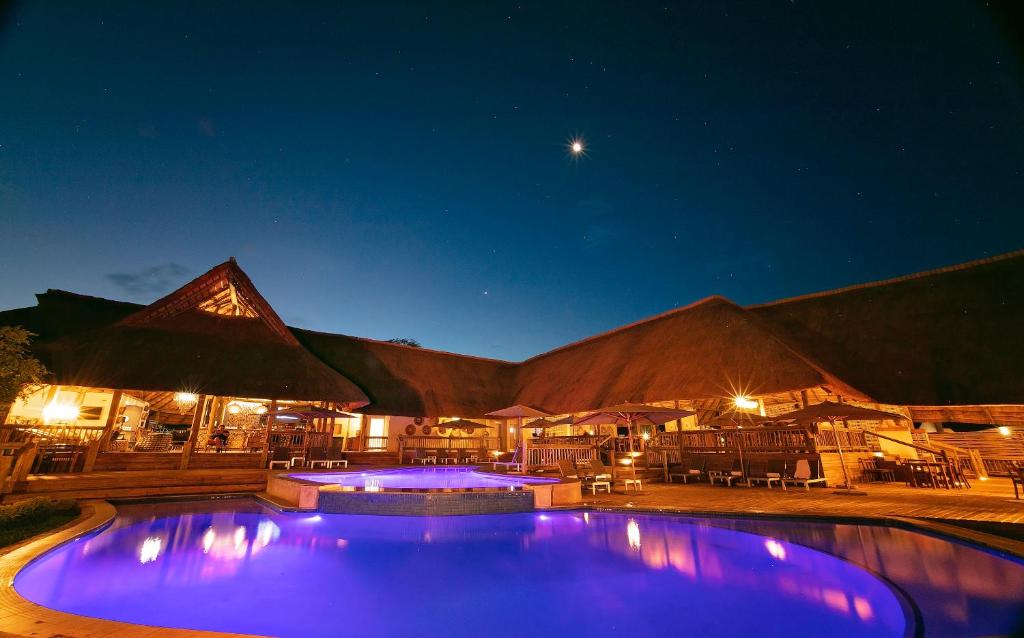 Shearwater explorer Village pool