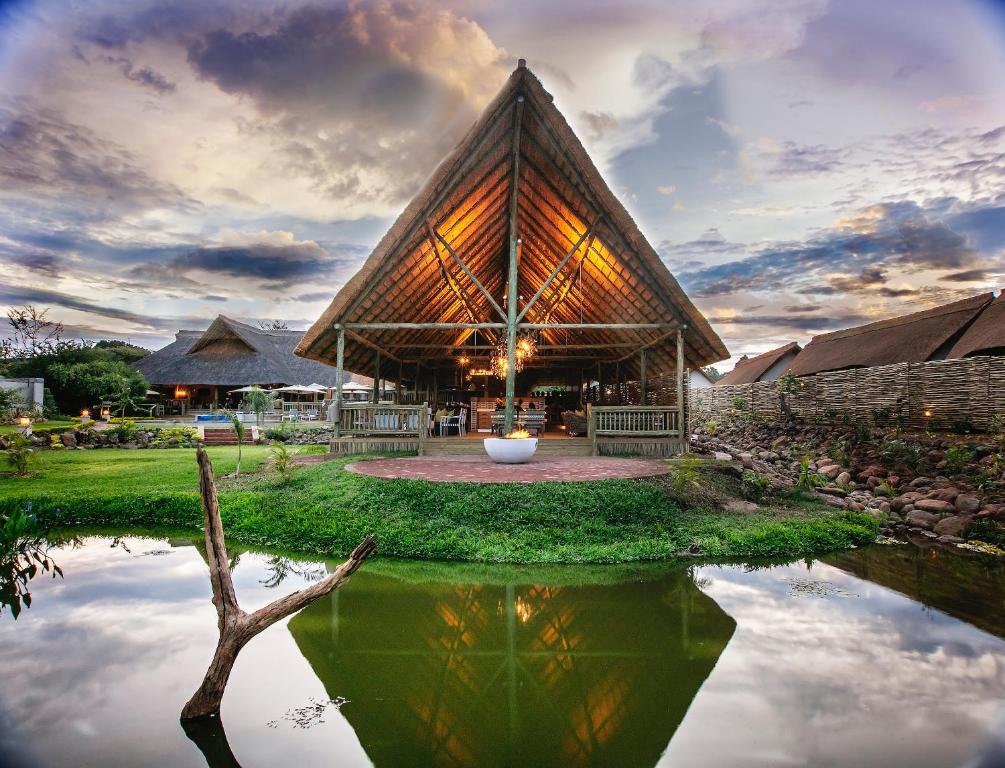 Shearwater explorer Village water